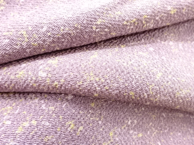  縮緬地のり散らし模様一つ紋小紋着物